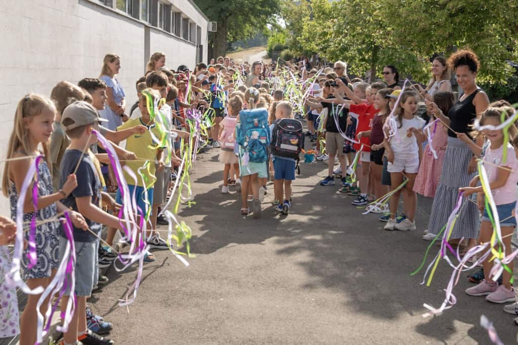 Schulbeginn zum neuen Schuljahr 2026/27 an der Schule Waltenschwil